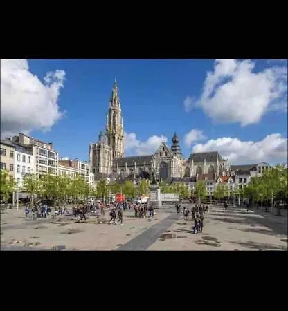 Charmante Studio Op Toplocatie Aan Meir. Apartment